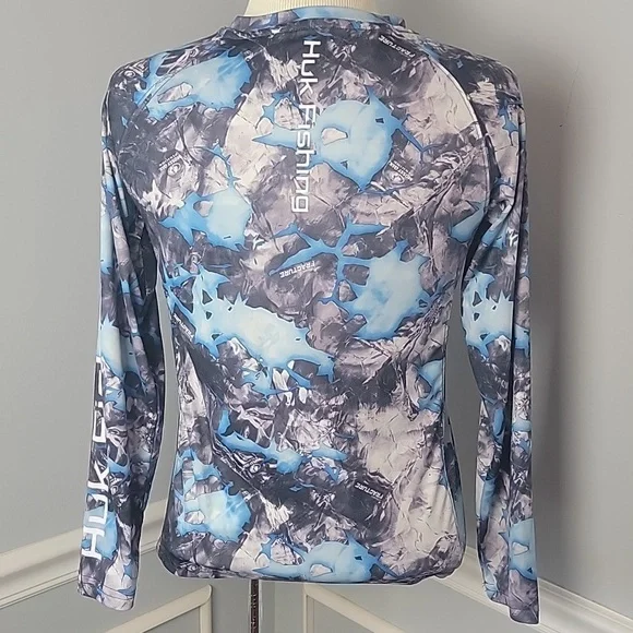 HUK Performance‎ Fishing Blue Gray Camo Activewear Long Sleeve Crewneck Shirt YL - Picture 2 of 7